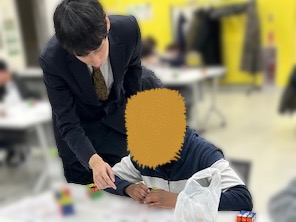 塾提携イベントの指導画像 1